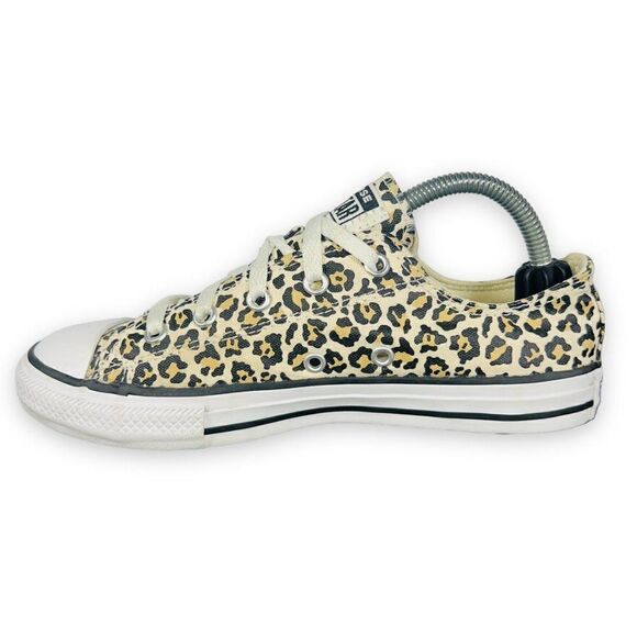 Converse Chuck Taylor All Star Low OX Cheetah Print 366297F Youth 3 - Picture 6 of 11